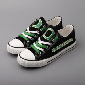 Novelty Design Oregon Ducks Shoes Low top Canvas Shoes